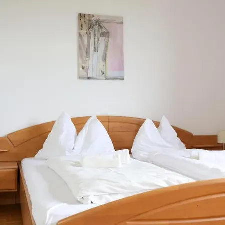 Apartment Karawankenblick Pörtschach am Wörthersee