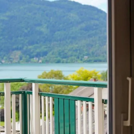 Karawankenblick - Free Parking Portschach am Woerthersee