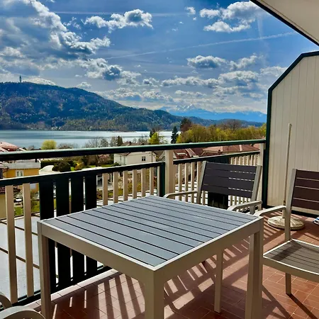 Apartment Karawankenblick Pörtschach am Wörthersee