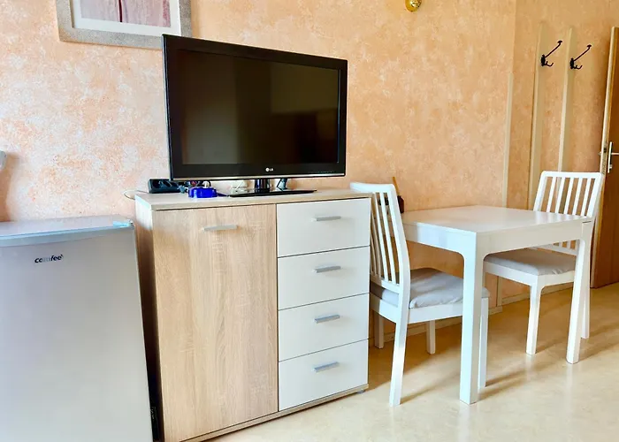 Karawankenblick 公寓 3*