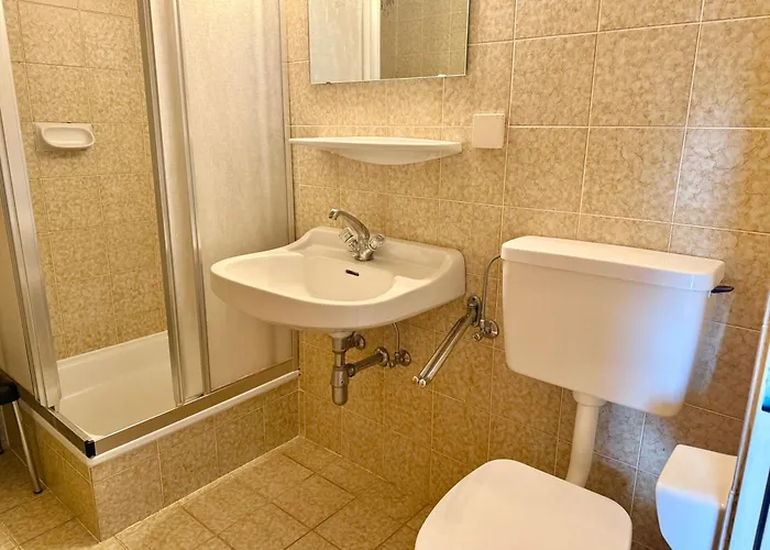 公寓 Karawankenblick Pörtschach am Wörthersee